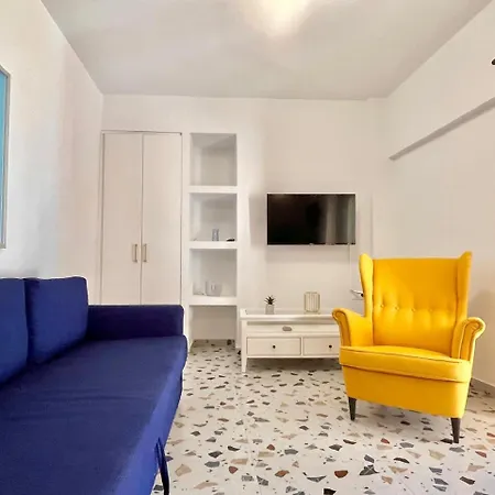 Appartement Colorful 1br In Center Near