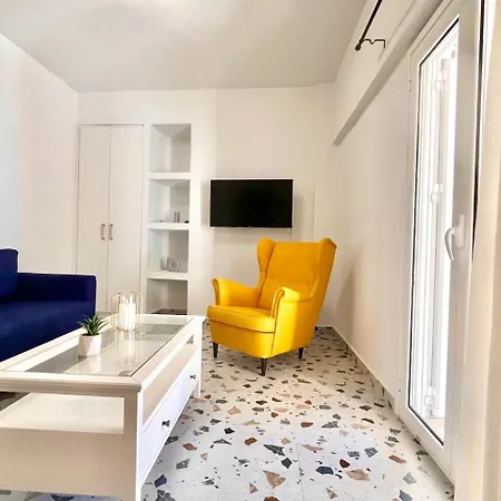 Colorful 1br In Center Near *
