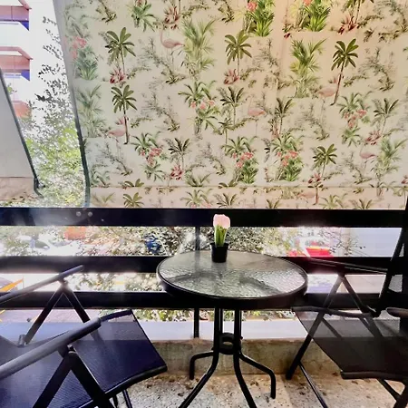 Colorful 1br In Center Near * Loutráki